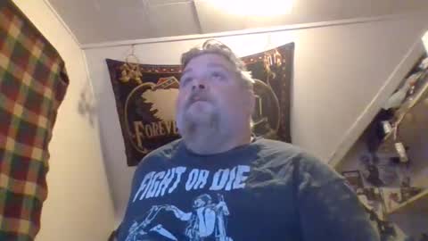 Snapshot of prime4time20 chatting on December 4, 9:23 pm prime4time20 online show from December 4, 9:23 pm