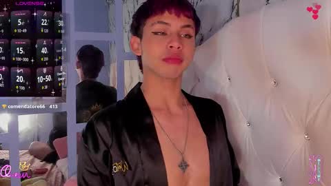 Snapshot of prince_apolo chatting on January 10, 9:11 am Apolo online show from January 10, 9:11 am