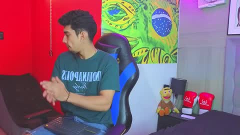 prince_arthur77 online show from March 24, 2:00 pm