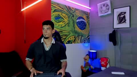 prince_arthur77 online show from April 7, 2:17 pm