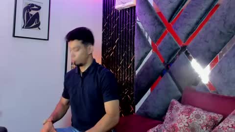 Snapshot of prince_arthur77 chatting on April 25, 4:15 pm prince_arthur77 online show from April 25, 4:15 pm