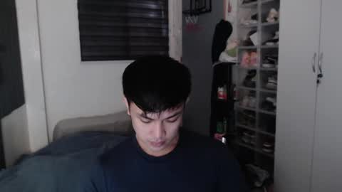 Snapshot of princeadrianx chatting on May 16, 6:21 am Prince Adrian online show from May 16, 6:21 am