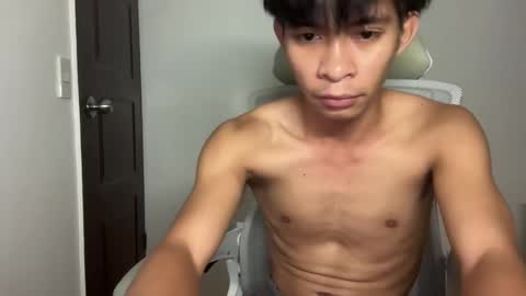 Charls online show from April 22, 4:19 pm