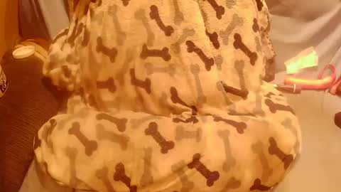 Snapshot of princechas chatting on July 27, 9:22 pm PrinceChas online show from July 27, 9:22 pm