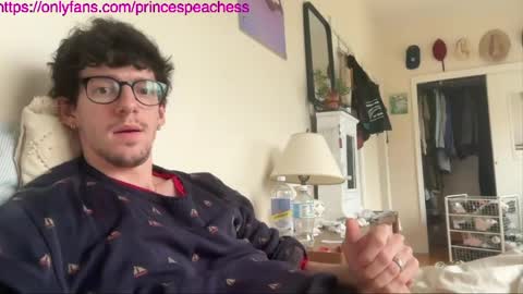 Snapshot of princespeaches chatting on May 9, 10:48 pm Peaches online show from May 9, 10:48 pm