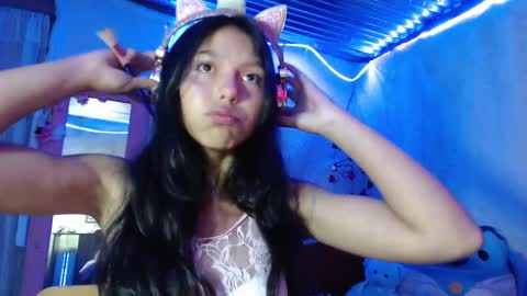 Snapshot of princess_elia chatting on October 17, 12:14 am Elia online show from October 17, 12:14 am