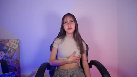 Emily online show from March 3, 9:21 pm