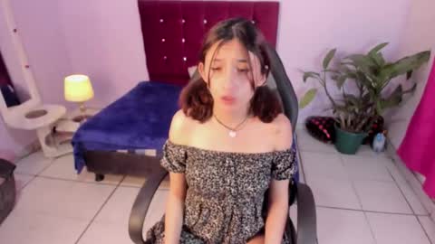 Paula Princess online show from October 25, 5:15 am