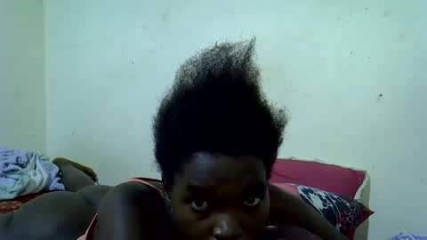 Snapshot of princess_scovia chatting on June 27, 2:34 pm princess_scovia online show from June 27, 2:34 pm