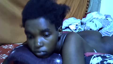 Snapshot of princess_scovia chatting on July 21, 9:06 pm princess_scovia online show from July 21, 9:06 pm