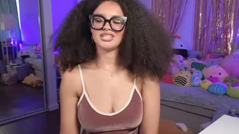 Snapshot of princessamberrrxo chatting on June 22, 9:23 pm Amber online show from June 22, 9:23 pm