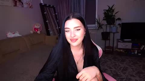 princessamira1 online show from October 31, 3:46 pm