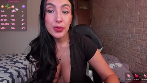 Cori online show from December 2, 2:08 pm