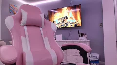 Princess Elysia online show from January 31, 11:47 pm