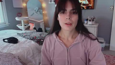 Princess Elysia online show from February 10, 4:11 pm