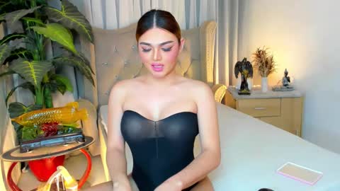 PrincessDONT FORGET TO FOLLOW ME online show from October 20, 12:16 pm