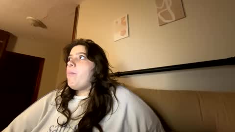 Snapshot of princesslaylaa chatting on October 3, 2:52 am princessviccxo online show from October 3, 2:52 am