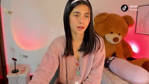 princessluna_14 online show from December 2, 9:36 am