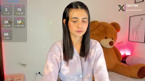 princessluna_14 online show from December 4, 10:18 pm