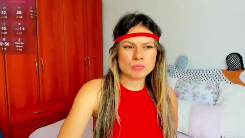 Snapshot of princessmariana25 chatting on March 6, 5:09 pm princessmariana25 online show from March 6, 5:09 pm