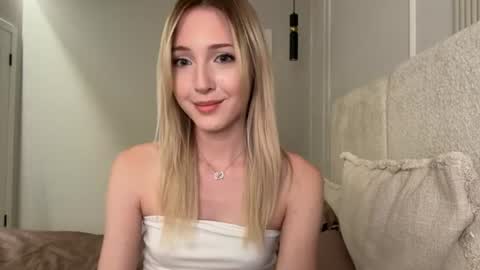 Kate online show from July 18, 4:55 pm