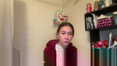 Snapshot of princessoftenis44 chatting on November 16, 6:13 pm princessoftenis44 online show from November 16, 6:13 pm
