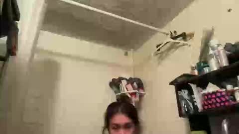 Snapshot of princessoftenis44 chatting on December 1, 3:33 am princessoftenis44 online show from December 1, 3:33 am