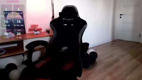 18 y.o online show from September 9, 12:26 pm