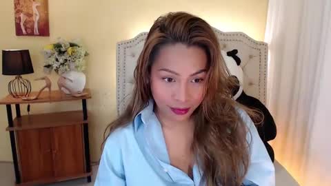 princessyanzy1 online show from January 19, 12:17 am