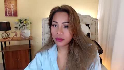 princessyanzy1 online show from January 20, 1:07 am