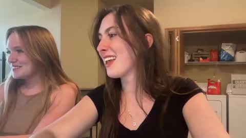 Snapshot of prism50 chatting on September 24, 7:28 pm Prism online show from September 24, 7:28 pm