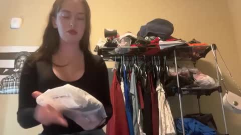 Prism online show from November 6, 8:43 pm