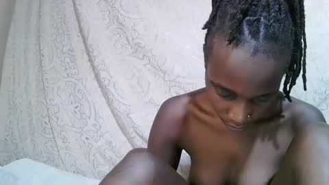 pritty_amber online show from February 5, 11:37 am