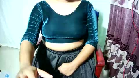 Priyonti ganguli online show from December 16, 3:00 am