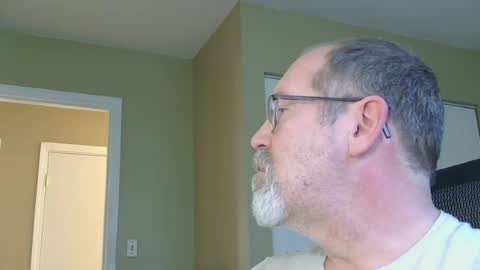 professor21255 online show from July 3, 12:44 pm