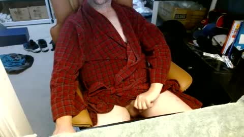 Snapshot of professorjackoff chatting on June 25, 5:28 pm professorjackoff online show from June 25, 5:28 pm