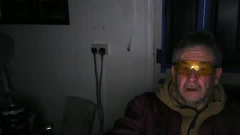 projectorepson online show from January 31, 8:43 pm