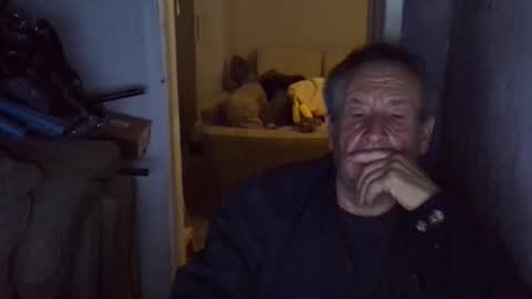 projectorepson online show from November 1, 7:49 pm