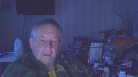 projectorepson online show from April 11, 6:45 pm