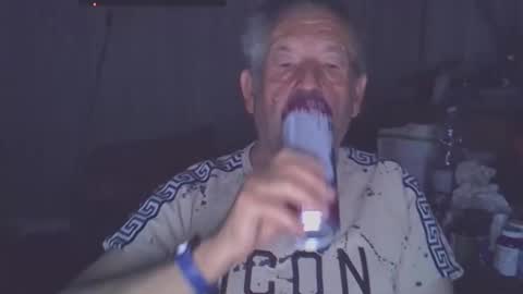 projectorepson online show from April 18, 7:29 pm