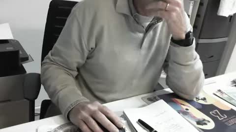 Snapshot of proplan chatting on December 19, 5:08 pm mature hairy guy online show from December 19, 5:08 pm
