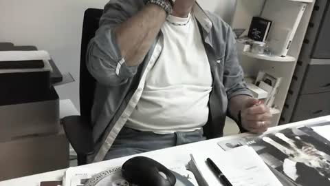 Snapshot of proplan chatting on September 18, 4:53 pm mature hairy guy online show from September 18, 4:53 pm