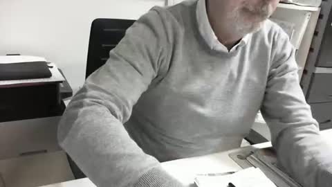 Snapshot of proplan chatting on November 8, 5:45 pm mature hairy guy online show from November 8, 5:45 pm