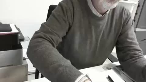 Snapshot of proplan chatting on November 28, 5:26 pm mature hairy guy online show from November 28, 5:26 pm