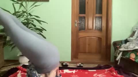 proud sweet 21 online show from February 18, 11:33 pm