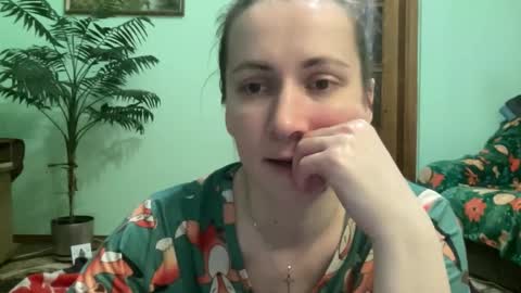 Snapshot of proud_sweet_21 chatting on April 18, 11:16 pm proud sweet 21 online show from April 18, 11:16 pm