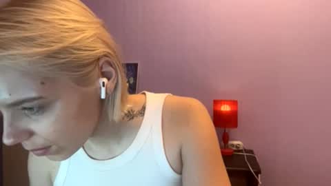 Scarlet online show from January 16, 7:12 am