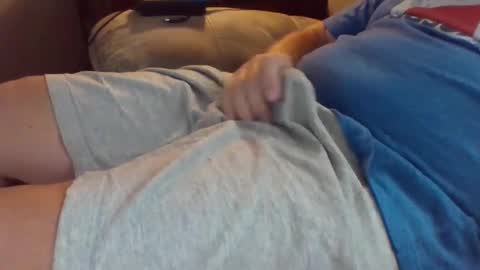 Snapshot of ps2005 chatting on September 18, 2:08 pm PS2005 online show from September 18, 2:08 pm