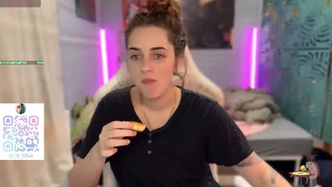 Queen of Pain online show from February 28, 1:39 am