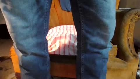 pspee313 online show from April 18, 1:09 am